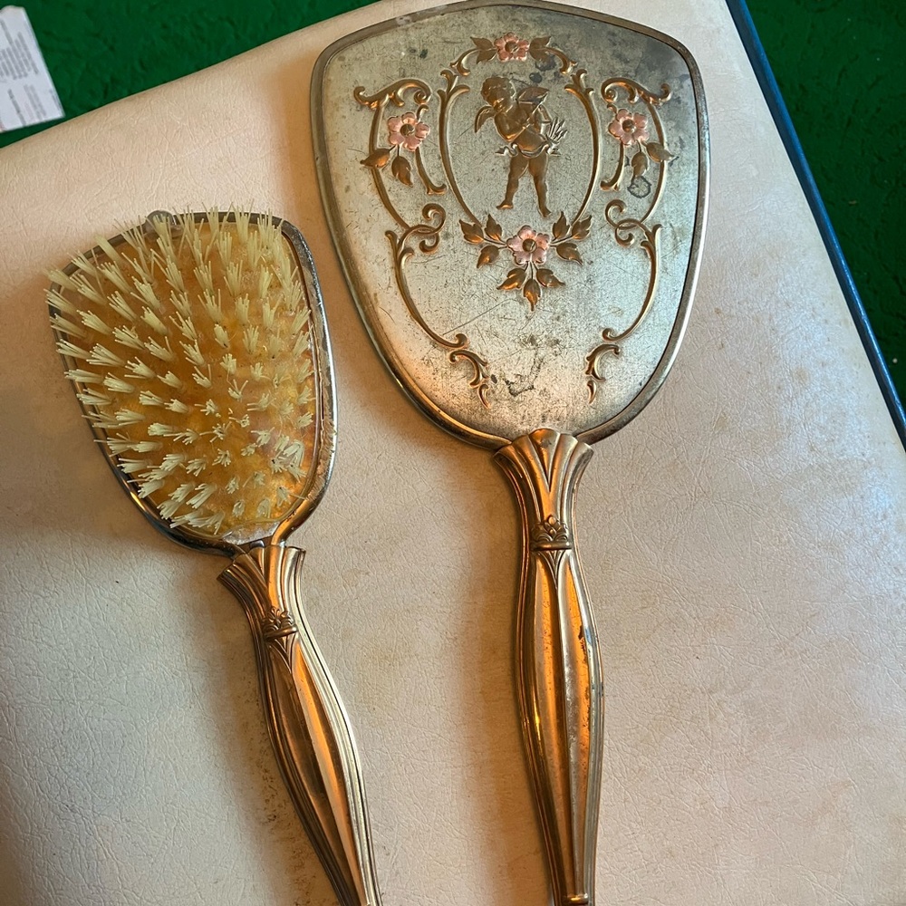 Vintage hair brush and mirror!!